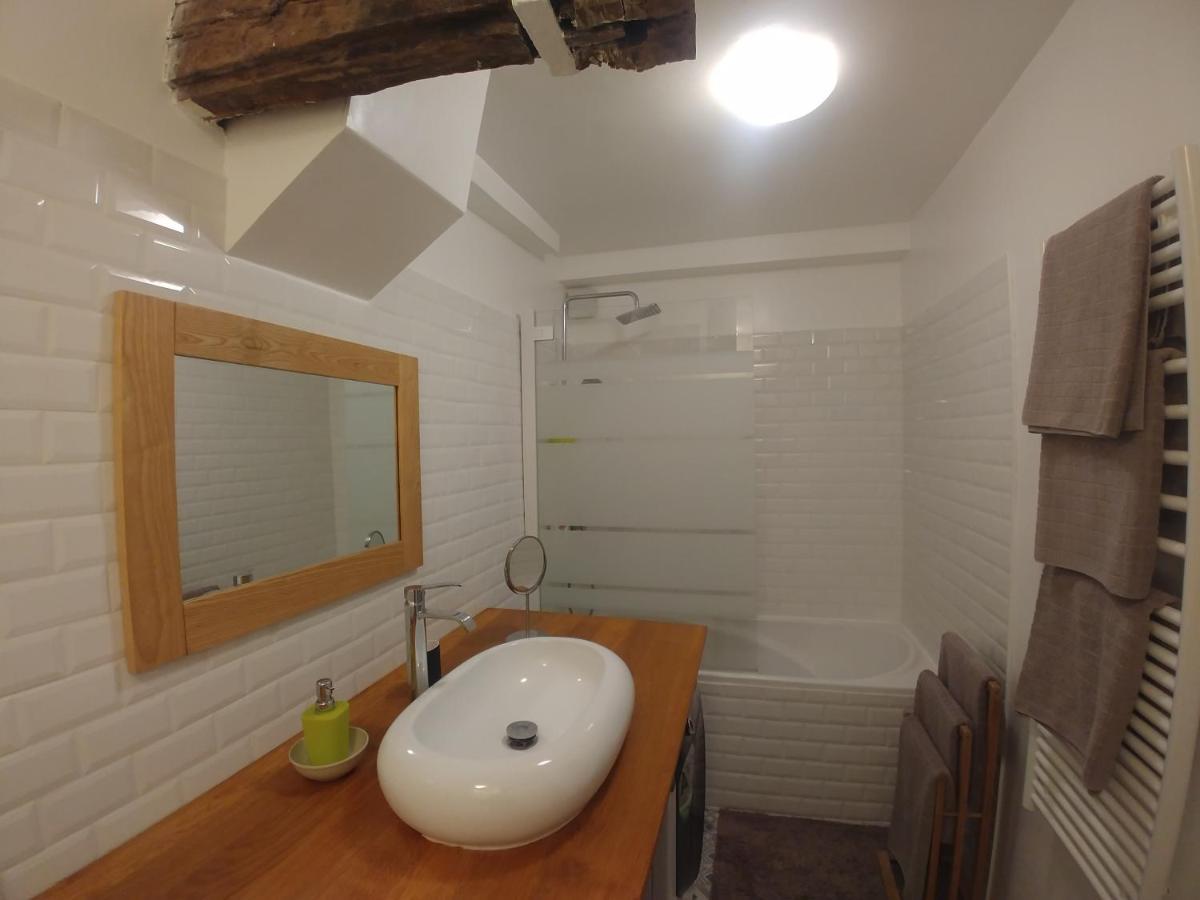 Central & Nice ! 3 Bedrooms, 2 Bathrooms ปารีส ภายนอก รูปภาพ